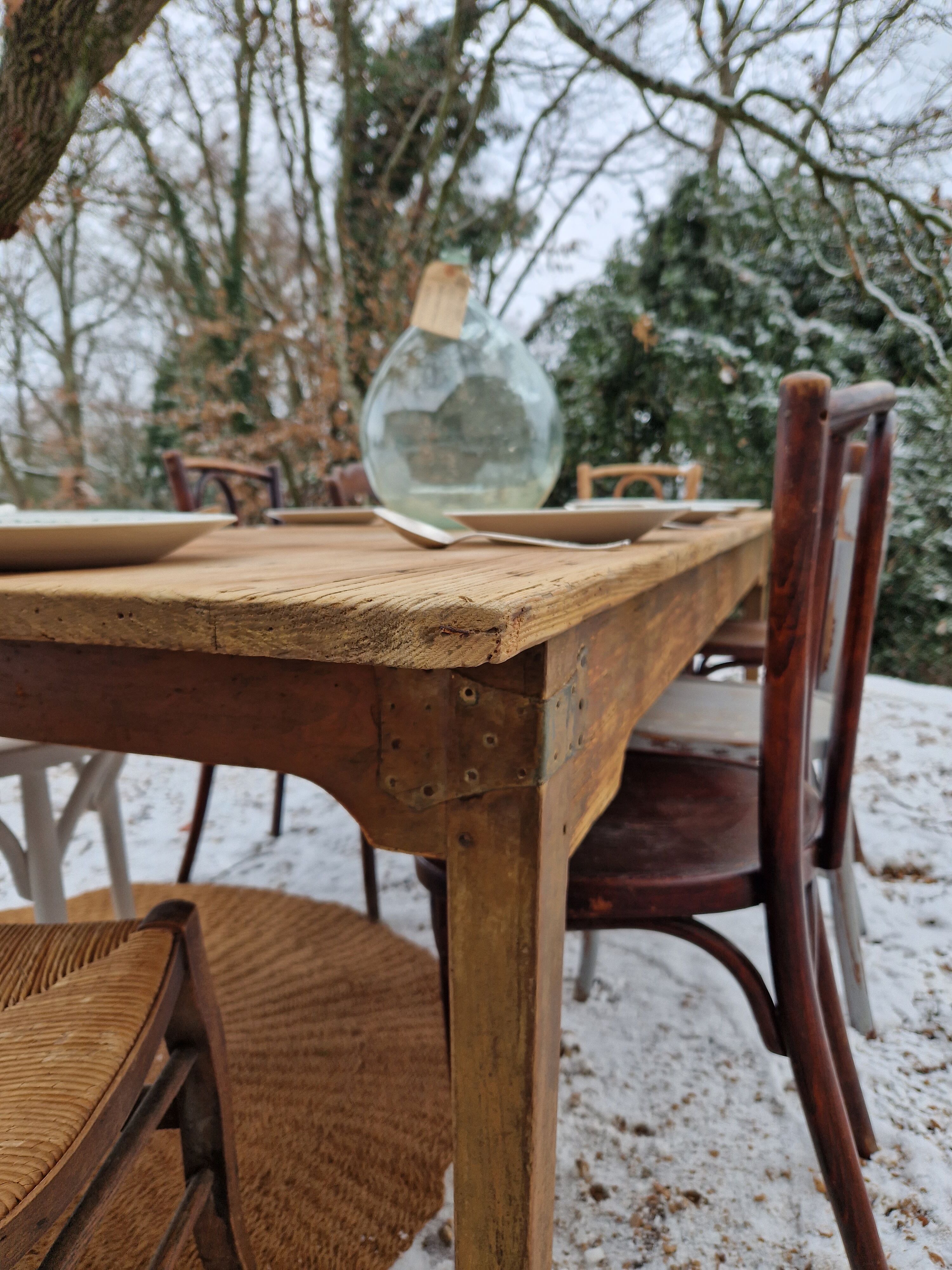 Farmhouse table