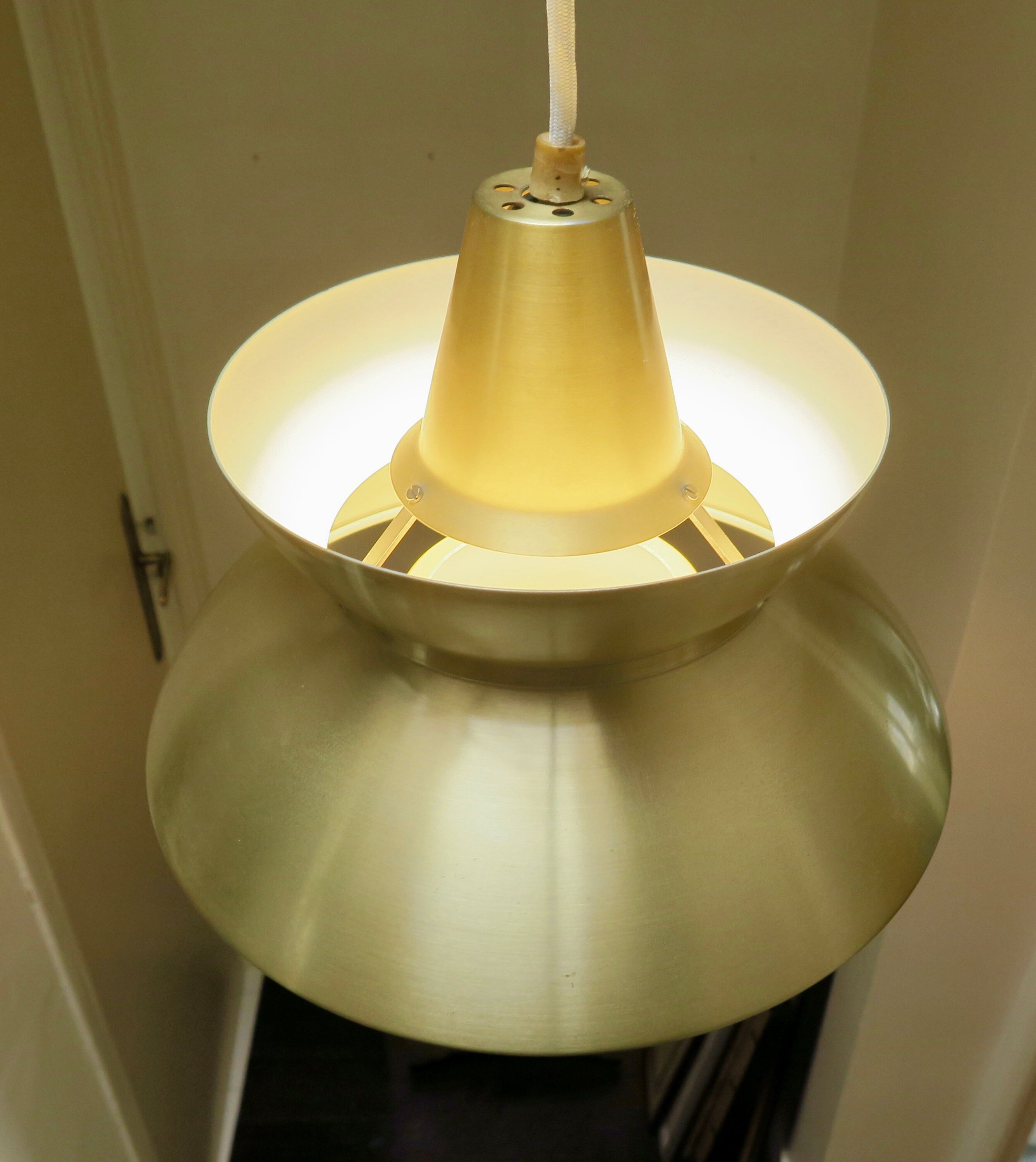 Henning klok doo-wop pendant lamp for louis poulsen