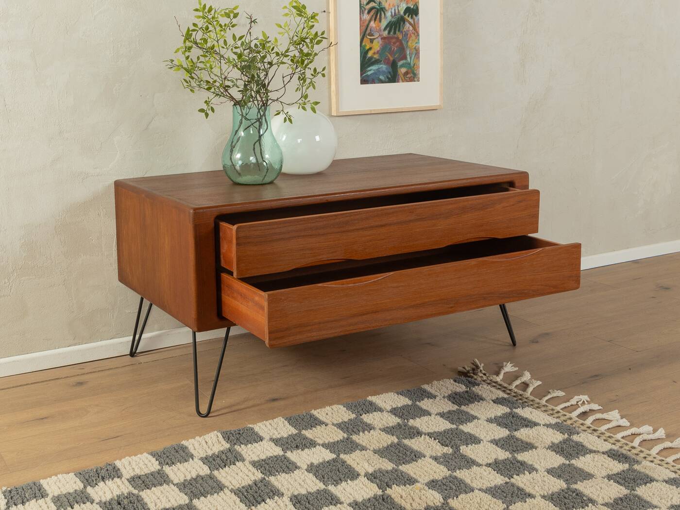 Buffet bas des années 1960, Dyrlund