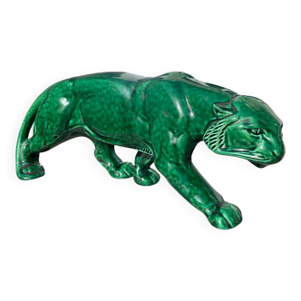 Large panther animal statue