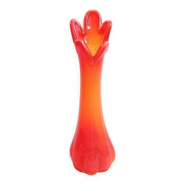 Vase vintage en verre soufflé à la main Amberina – Style moderne du milieu du siècle