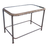 Table avec ancien hublot de bateau en  laiton avec piètement en fer / 110 X 70 X 76 cm