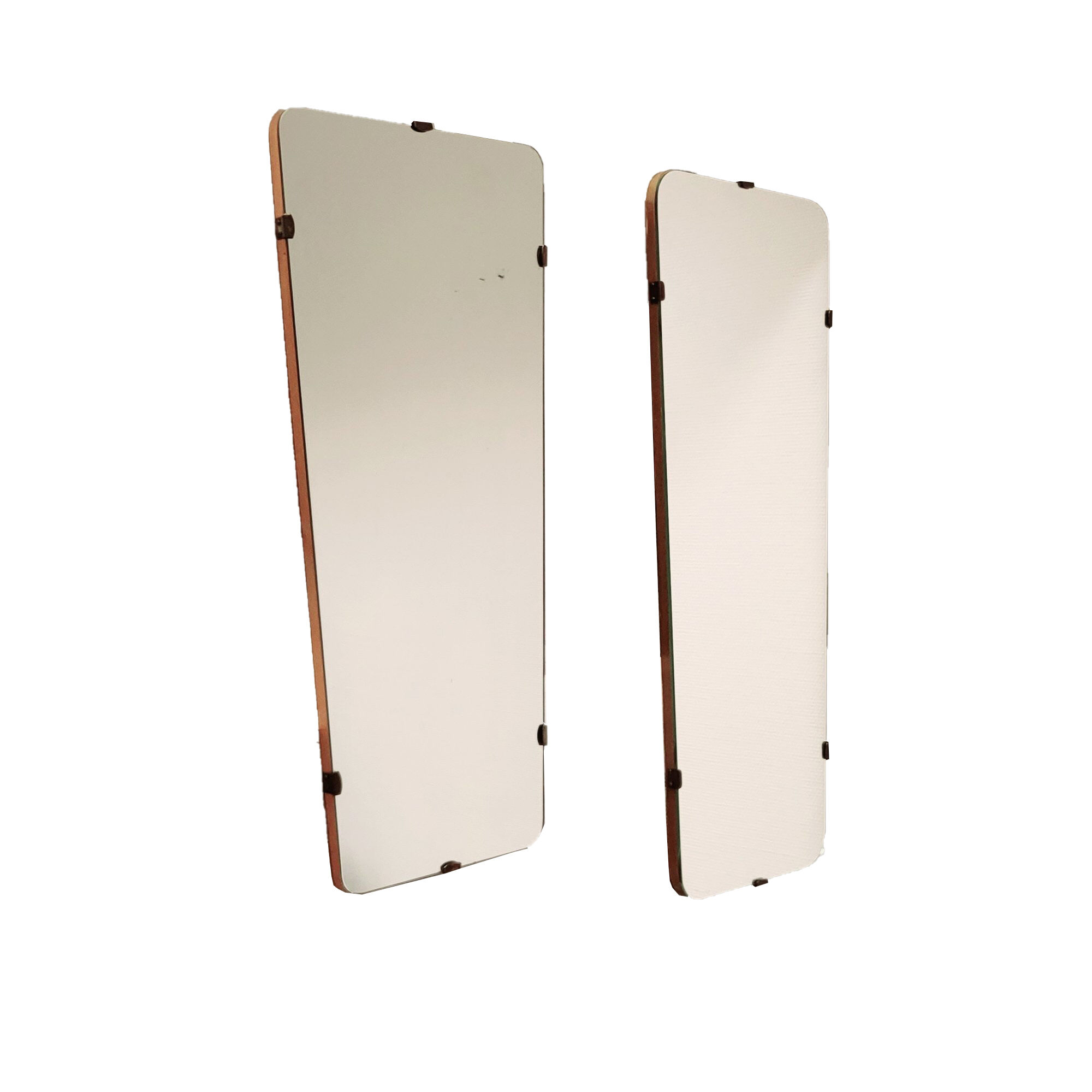 2 trapezoid-shaped mirrors