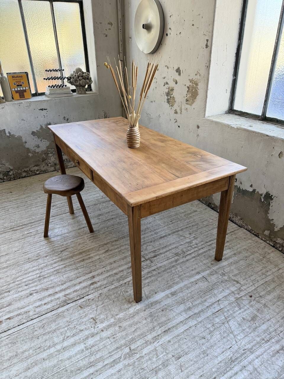 Cherry farmhouse table with spindle legs, 1950s