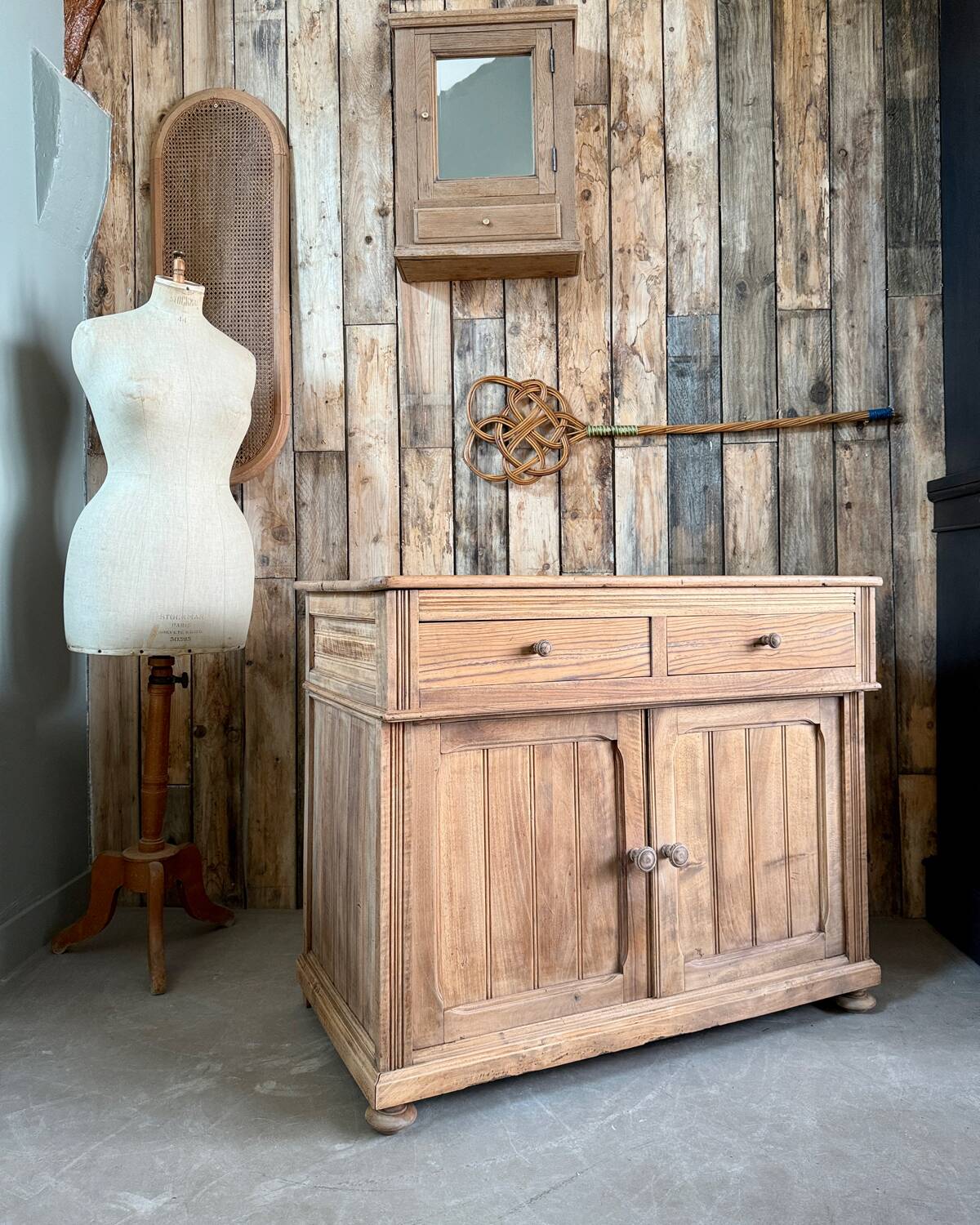 Country sideboard (renovated)