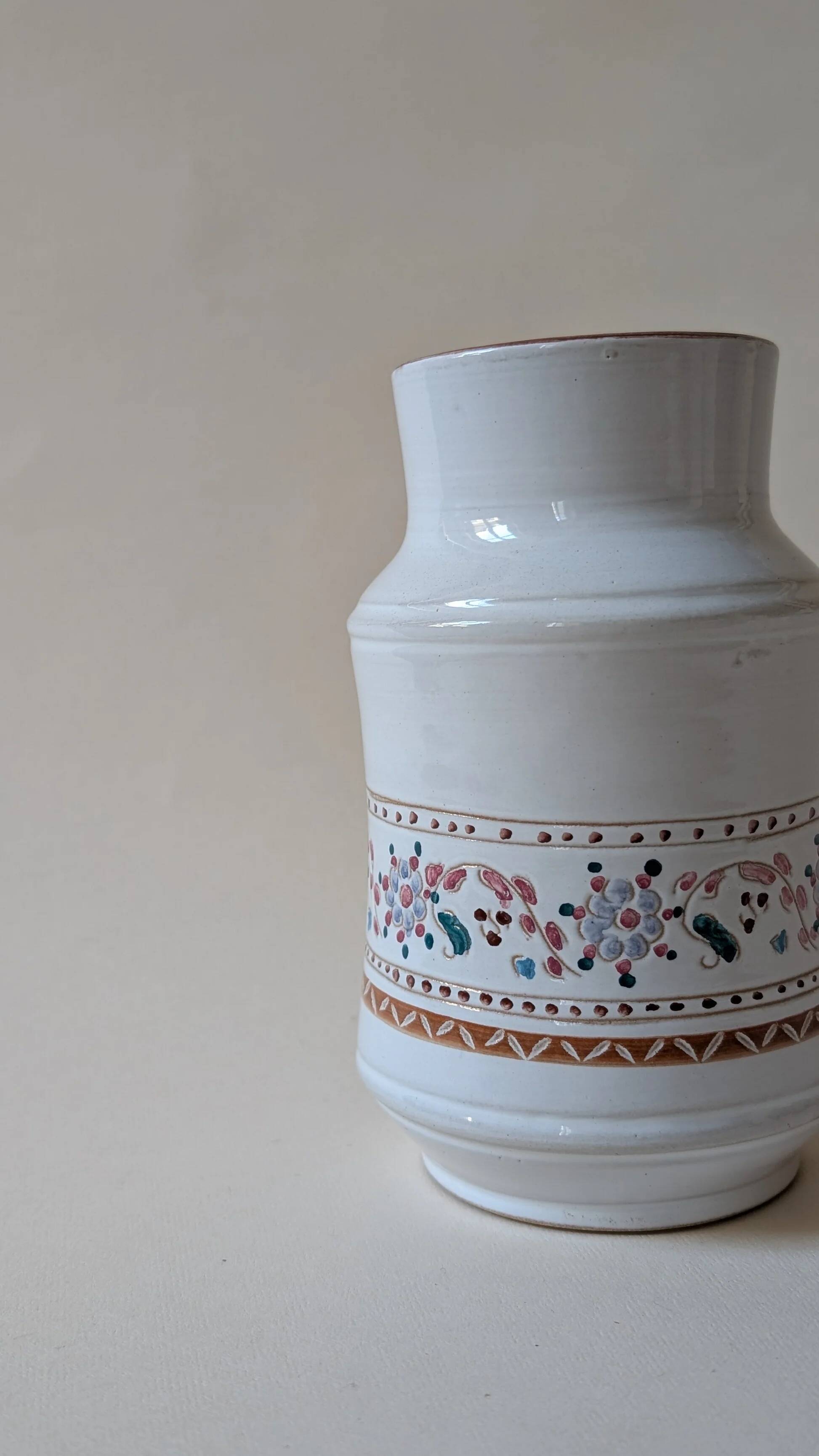 Ceramic vase