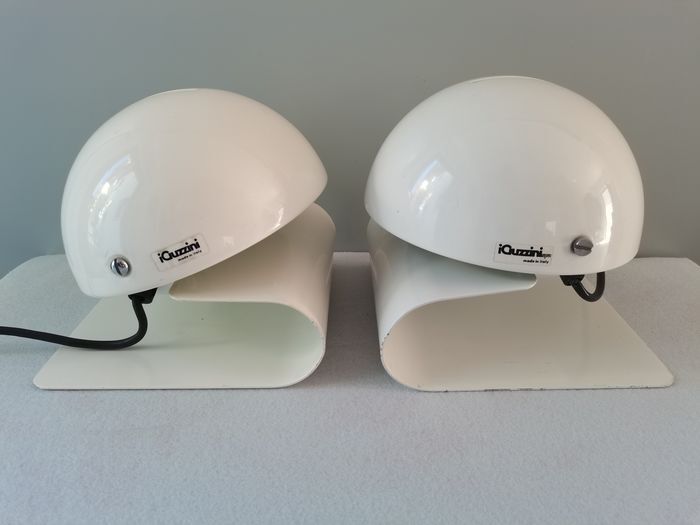 Pair of Guzzini lamps by Giuseppe Cormio "Bugia"