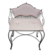 Fauteuil banquette en fer forgé doré et skai en rose pale pour enfants vintage 1960