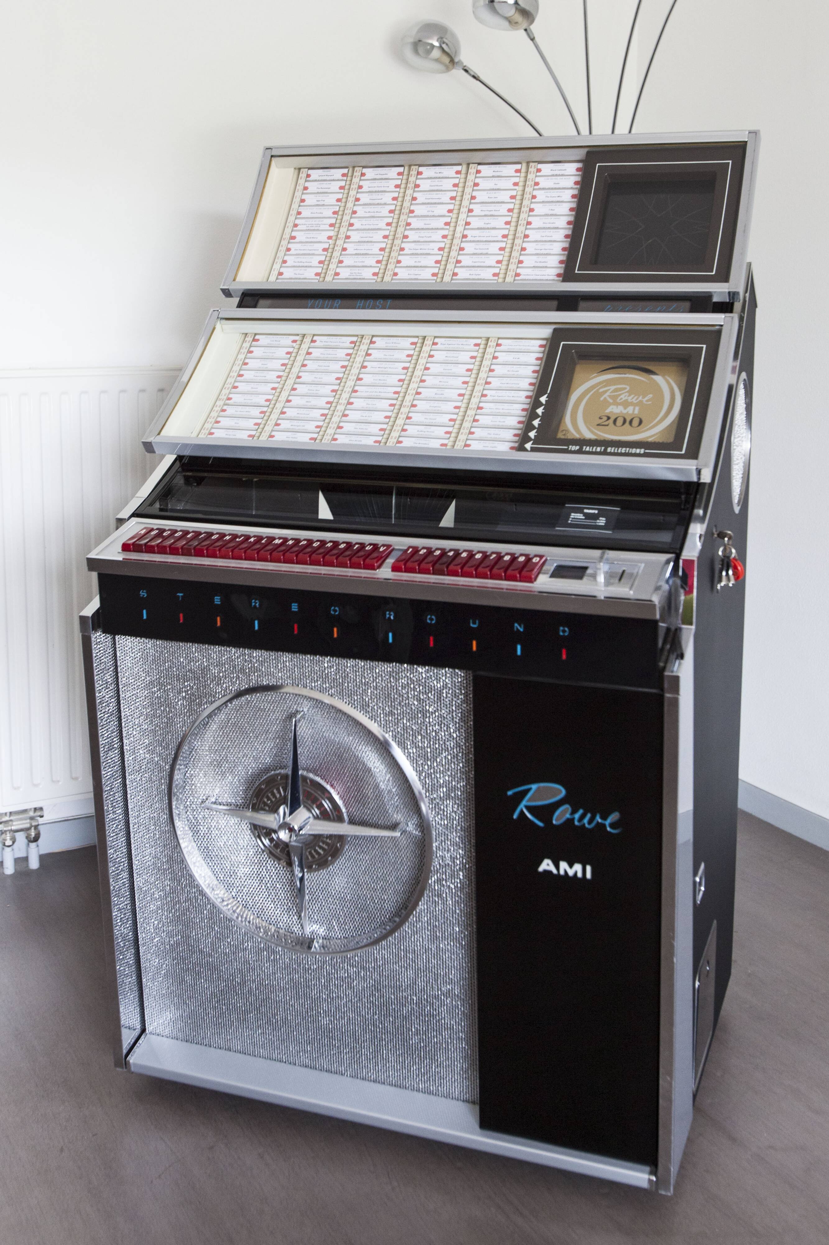 Jukebox Rowe friend from 1963 model "Jal" capa 100 vinyls pop, rock, metal compilation from 1950 to 1990