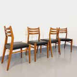 Suite of 4 scandinavian wooden chairs and skai from the 50/60s
