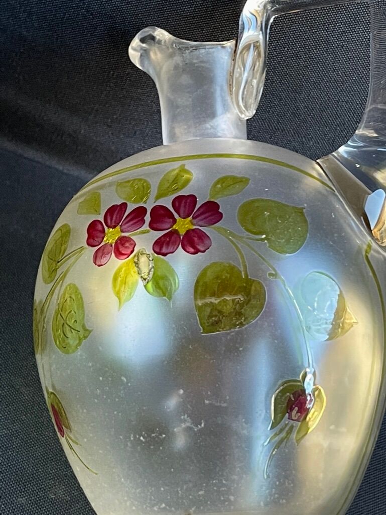 Non-selfish night service - art nouveau - hand-decorated satin blown crystal