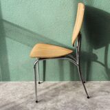 Set of two pairs of vintage 1970s chairs, in chrome metal and beech.