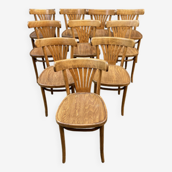 10 chaises bistrot vintage