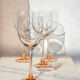 4 verres à pied saumon