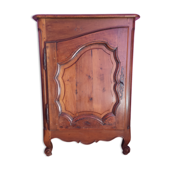 Walnut confectioner, a door, 19th century.