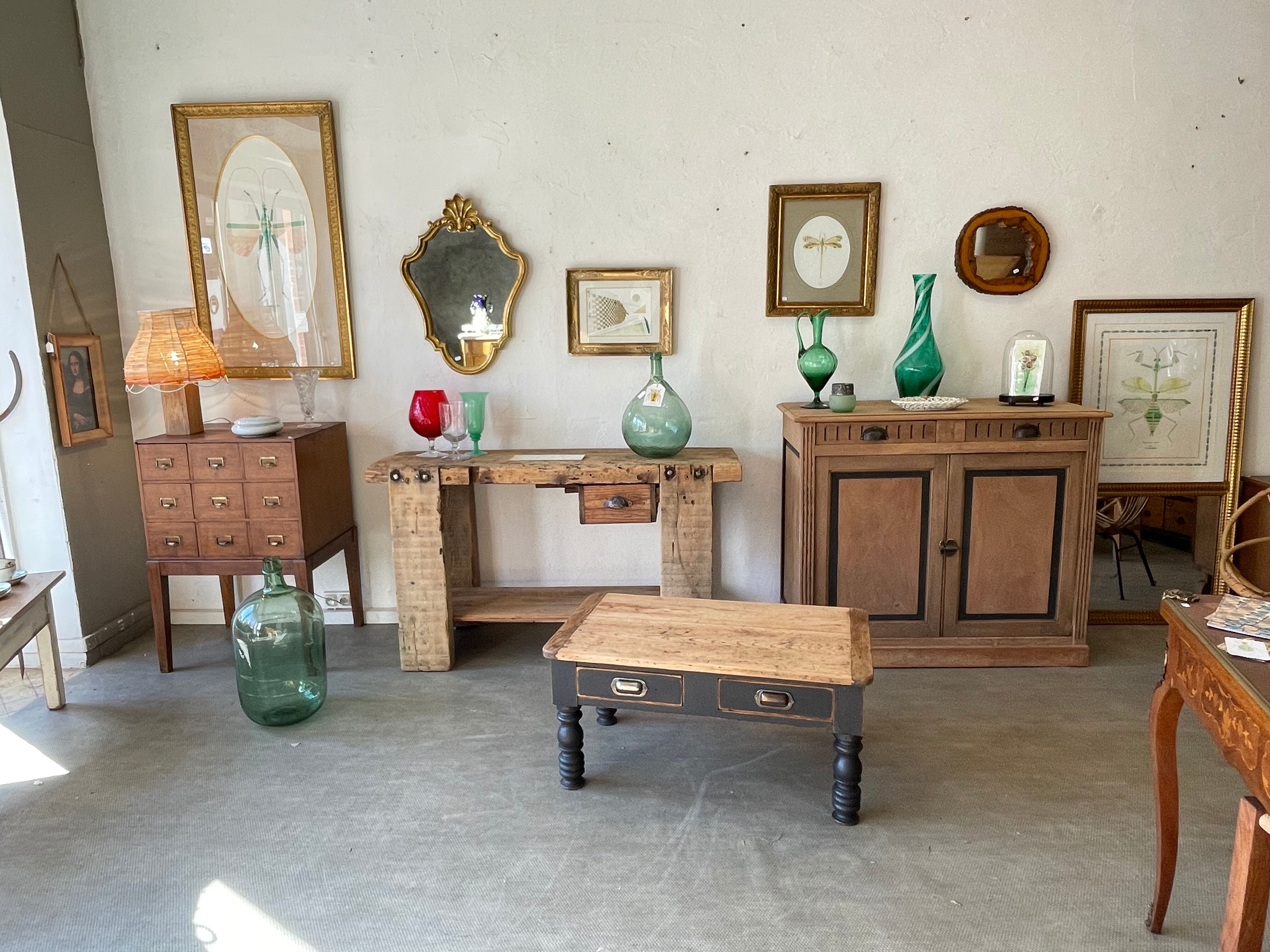 Raw buffet furniture