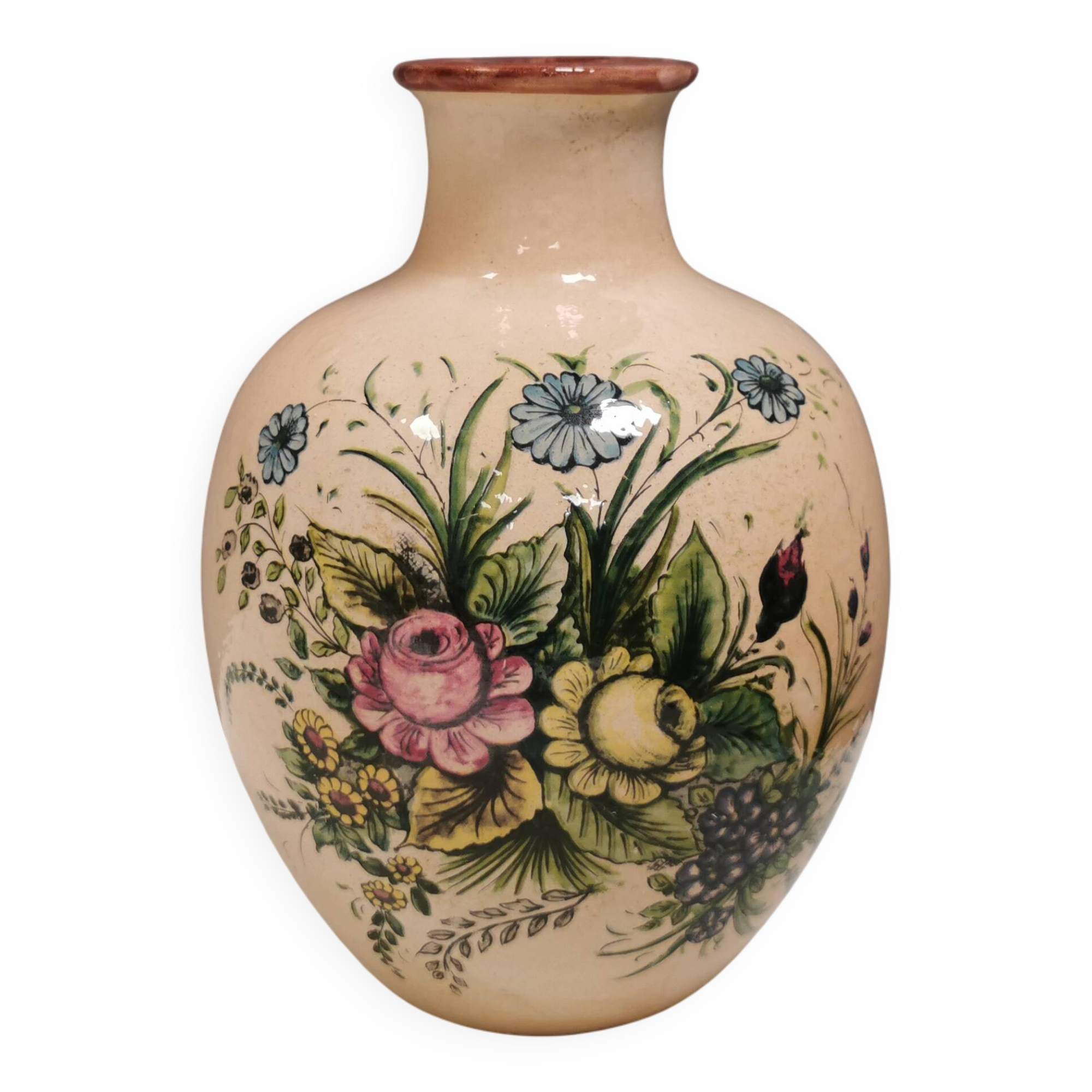 Italian vase from the 70s, in a delicate pink color with floral decoration.