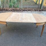 Renovated Louis XVI extendable round table from the 19th century, 260cm.