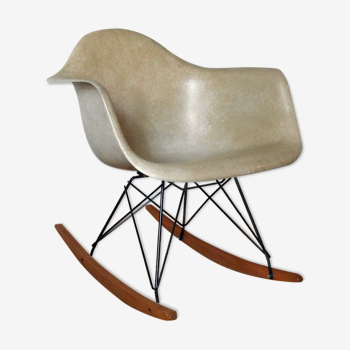 RAR armchair by Charles et Ray Eames for Herman Miller
