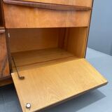 Buffet Jitona U-372/386 - design de Bohumil Landsman & Hubert Nepožitek