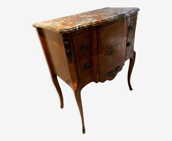 Commode pieds galbes plateau marbre et granitures laiton