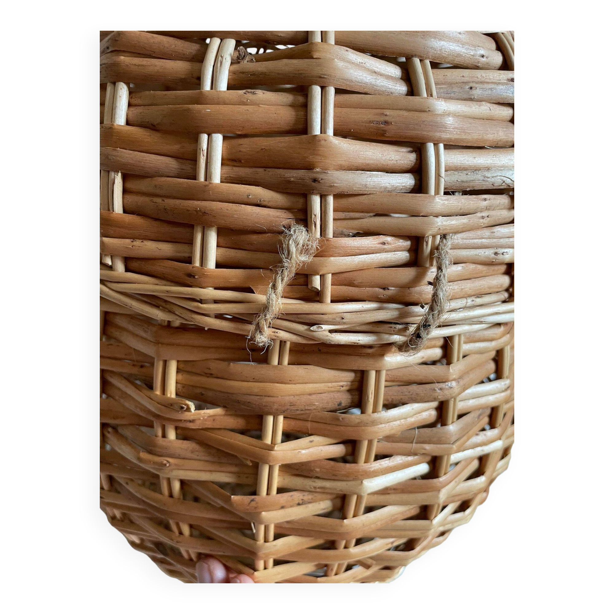 Small wicker basket sculpture