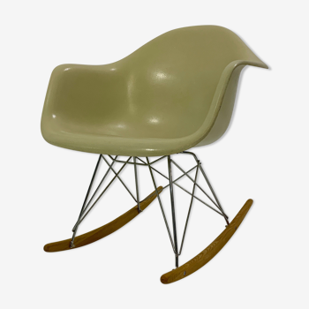 Rocking Chair par Eames