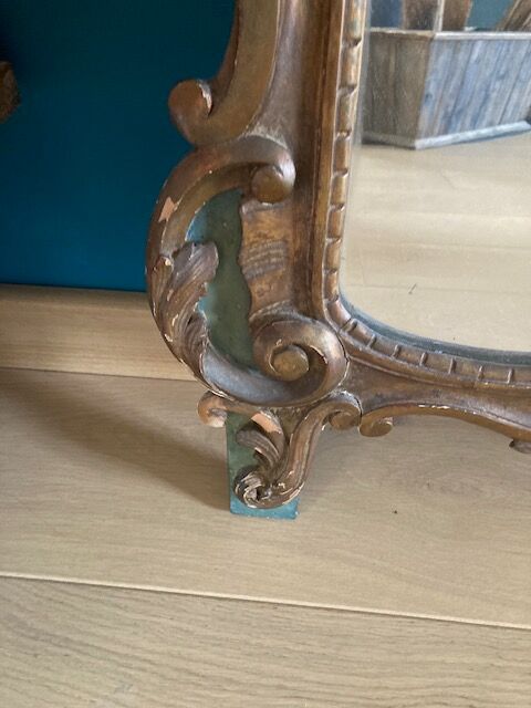 Rocaille style mirror