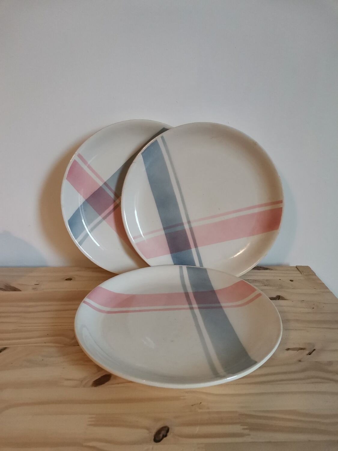 Set of 3 vintage plates vichy tile Moulin des Loups orchies under email