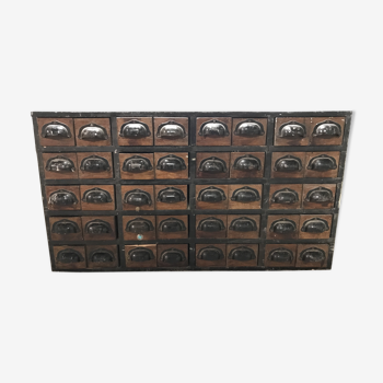 Meuble de quincaillerie 40 tiroirs vintage