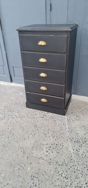 dresser rag five drawers patina black
