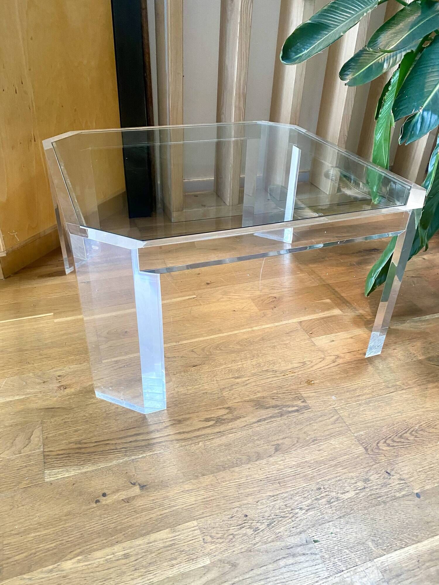 Table basse athena par david lange. 1970. 70x70