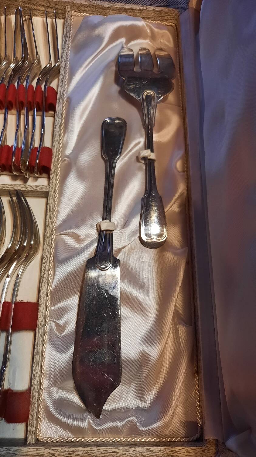 Silver plated fish housewife