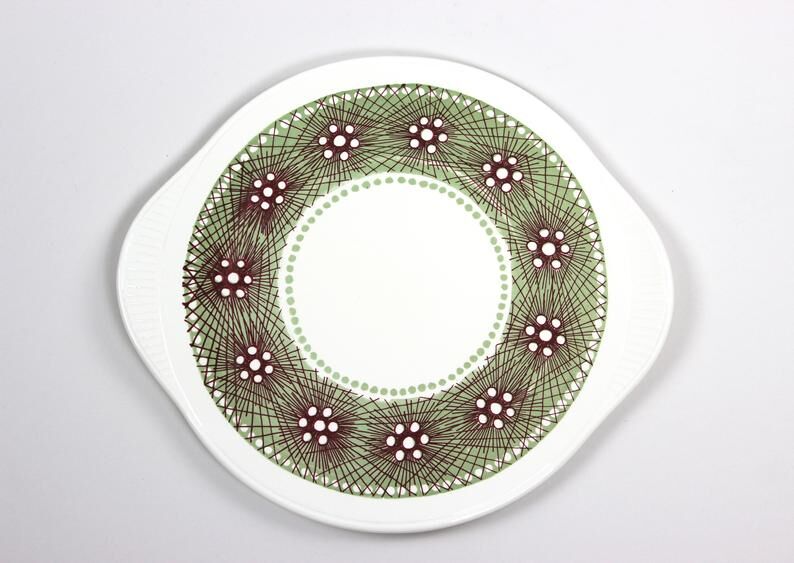 Vintage cake plate