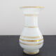 Vase miniature en opaline