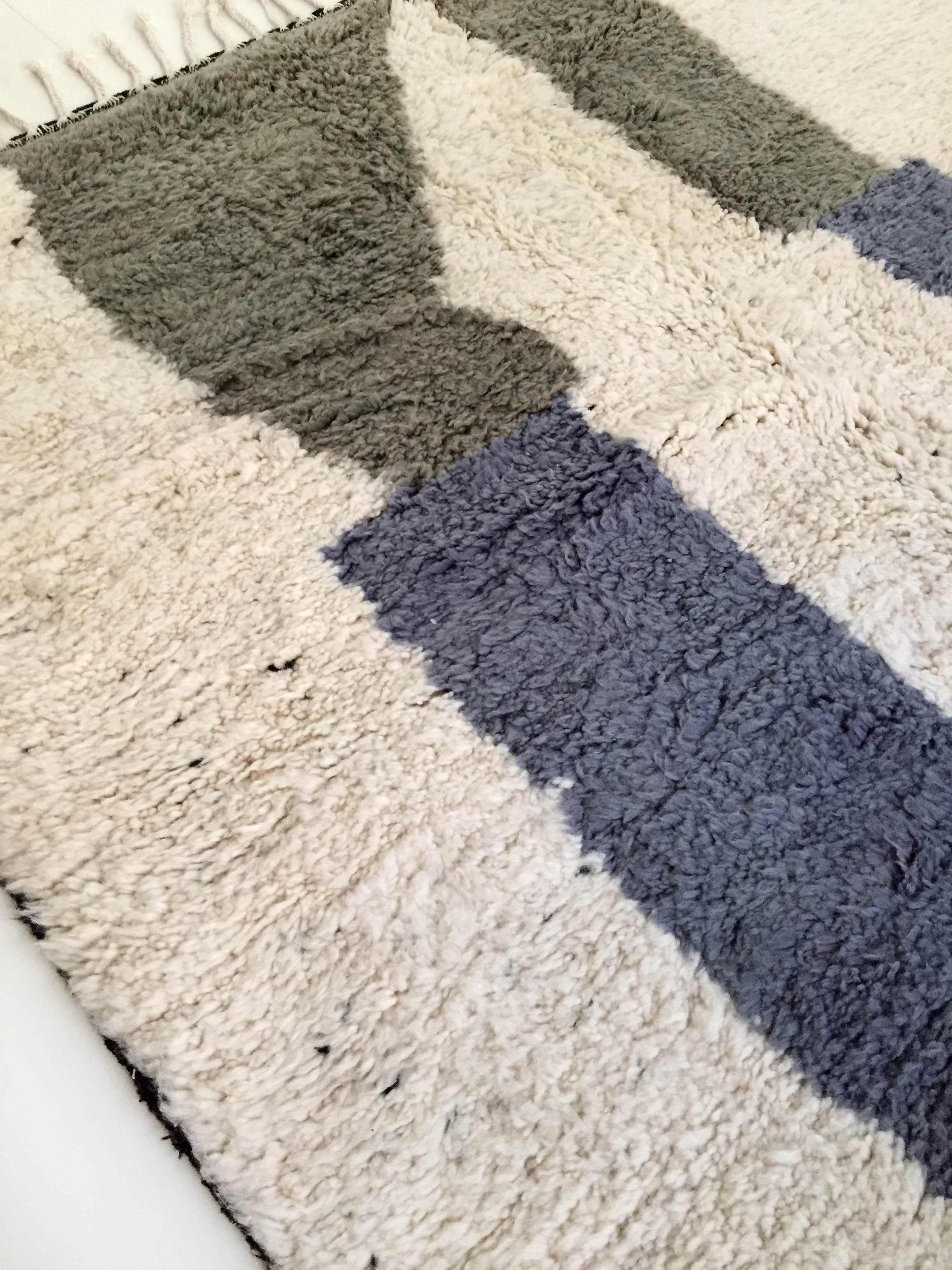 Moroccan Berber carpet Beni Ouarain ecru with colorful patterns 264x164cm