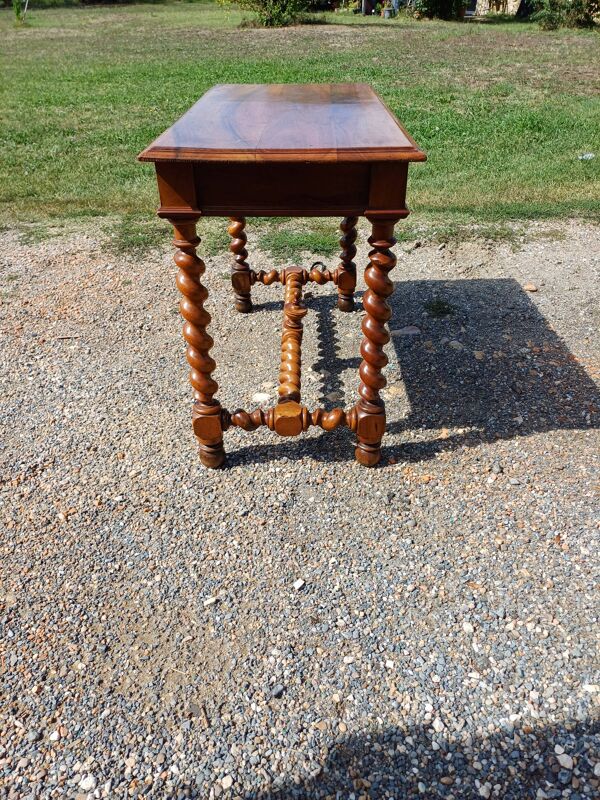Table en noyer 19ème