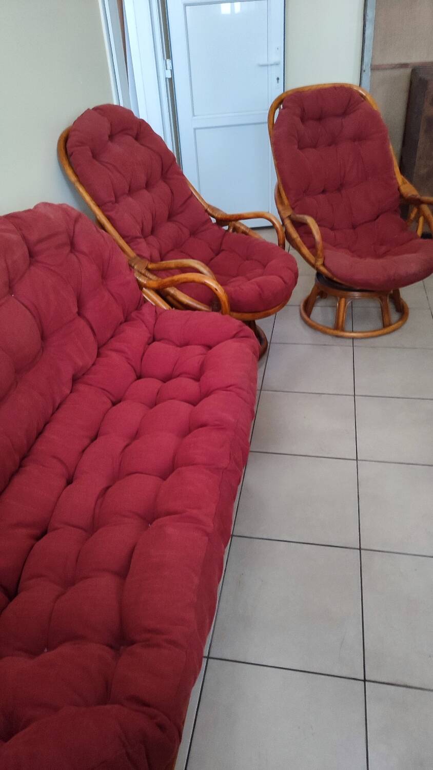 3 seater rattan sofa