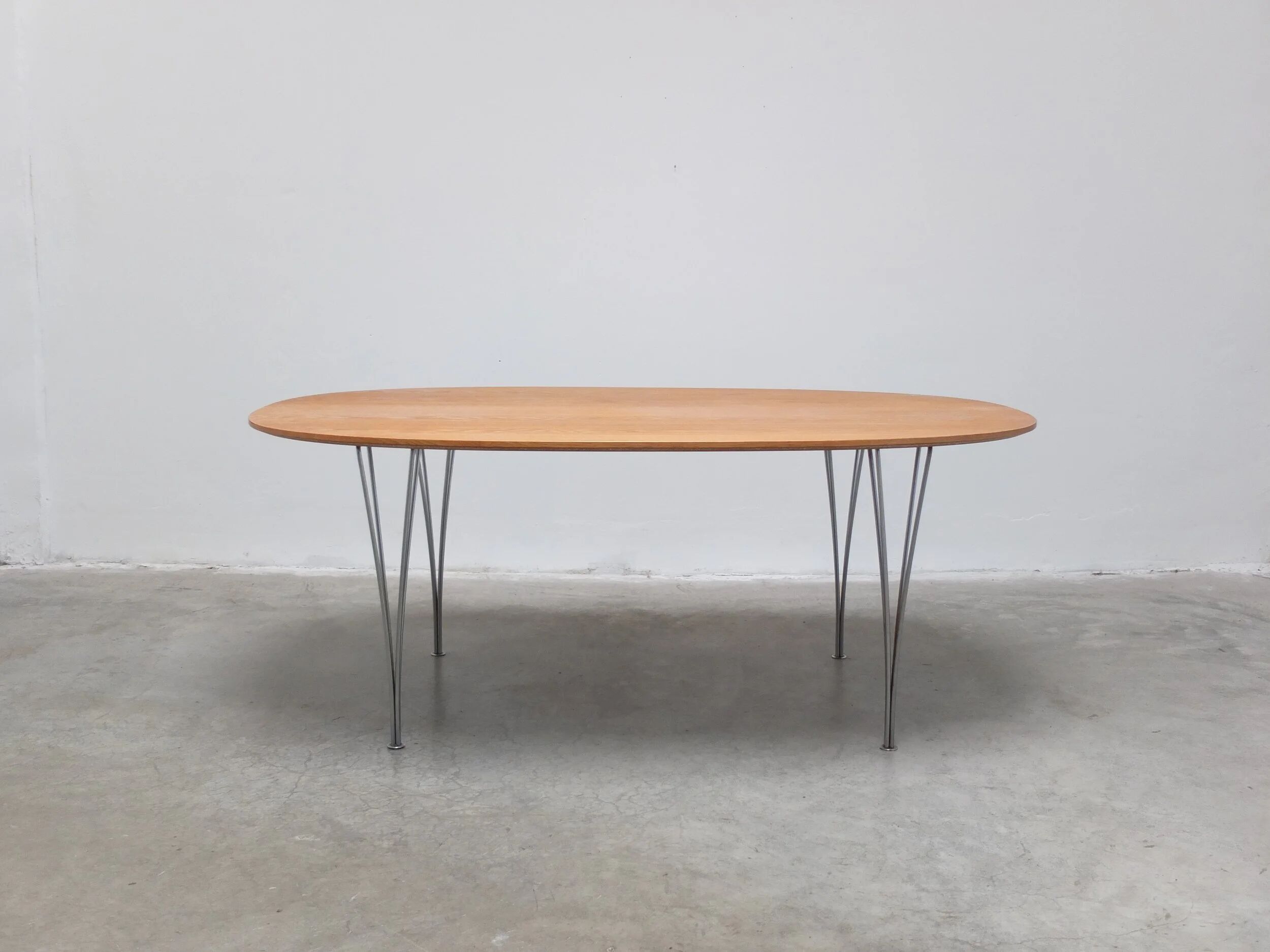 ‘Super-Elliptical’ table in oak by Piet Hein & Bruno Mathsson for Fritz Hansen, 1968