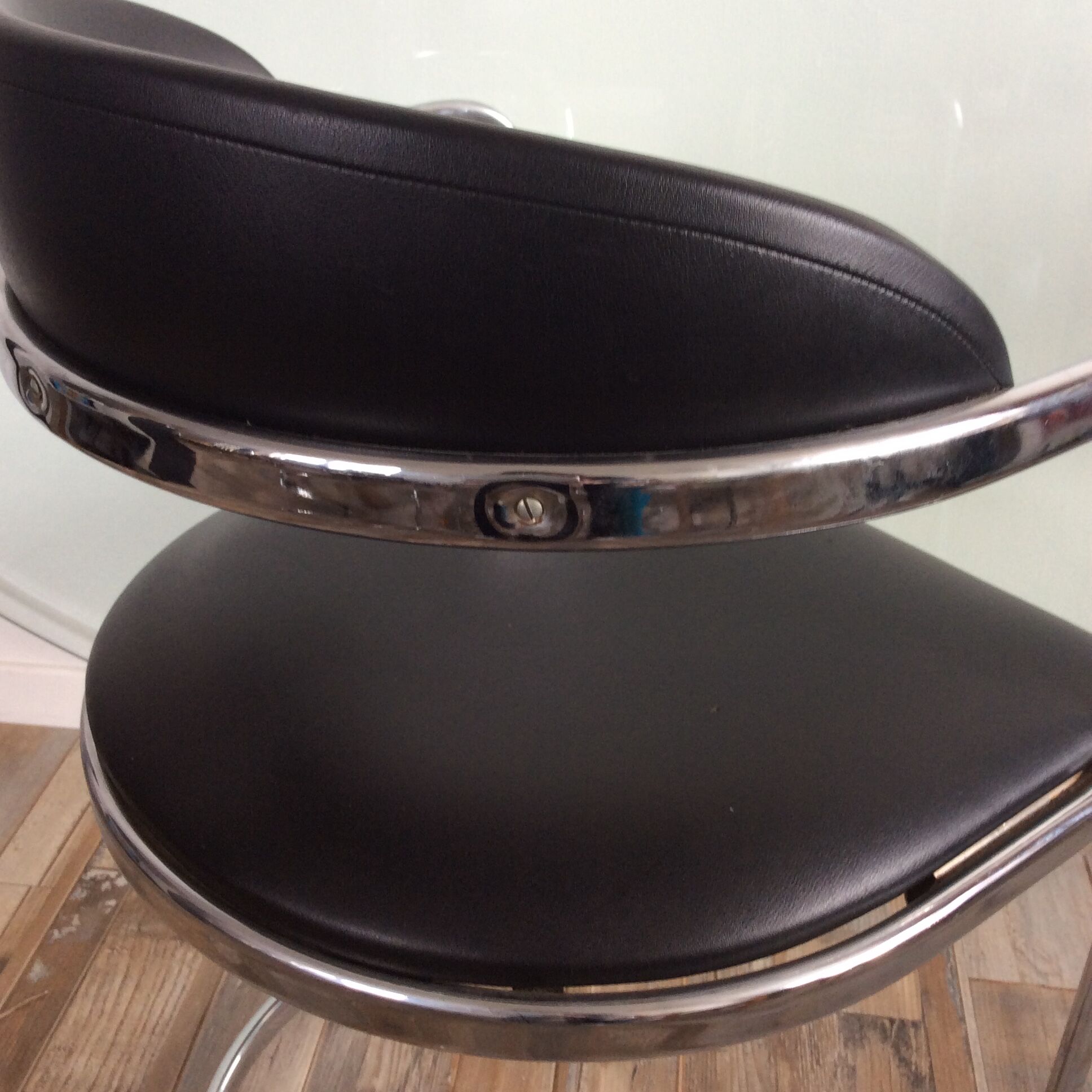 Cobra chair from the 70s