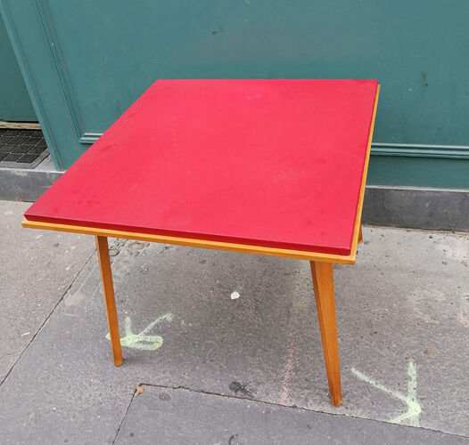 Table basse pliante bois, plateau vynil rouge, pieds compas, 1950