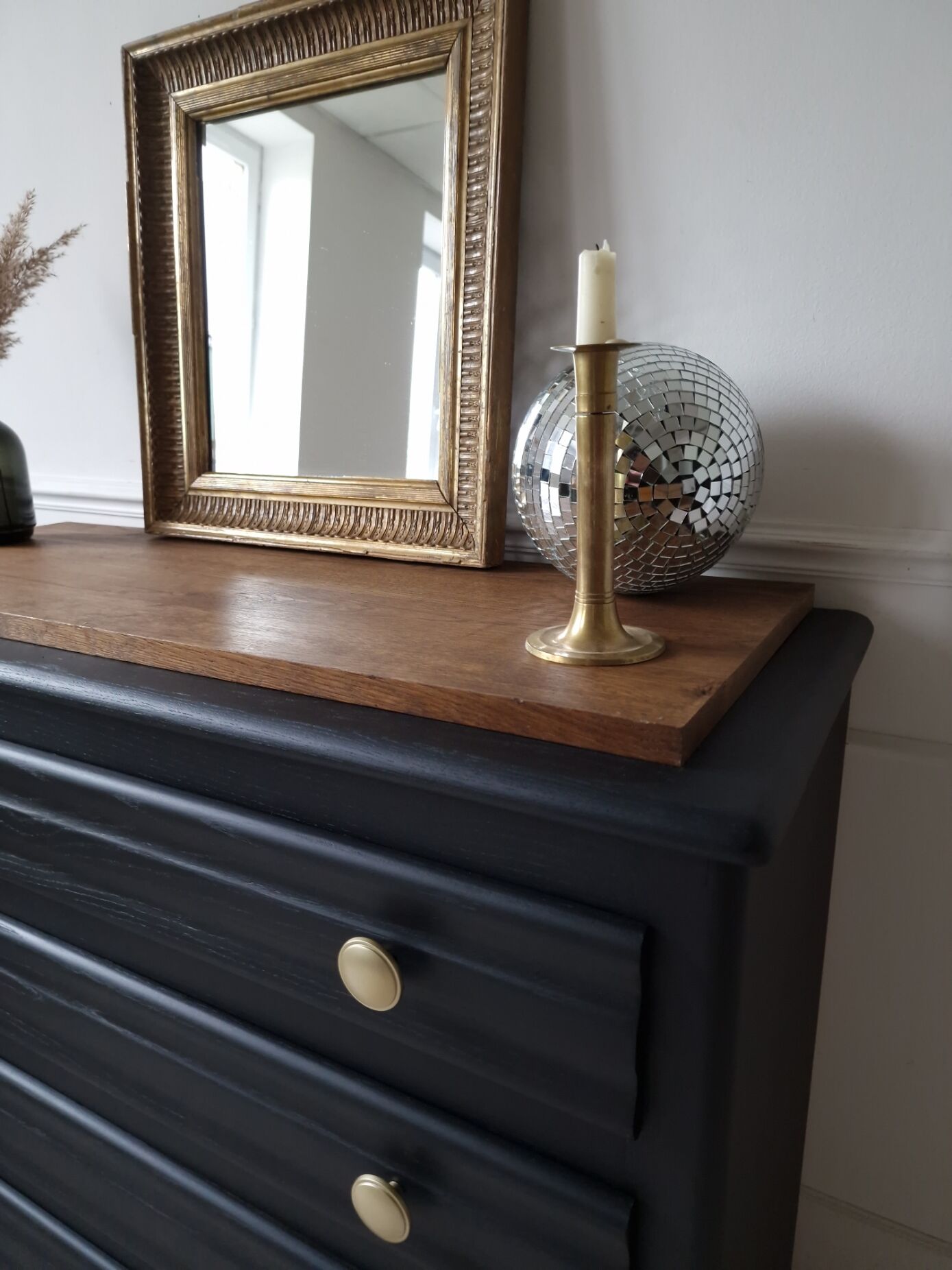 Commode vintage noire