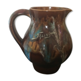 saline pitcher