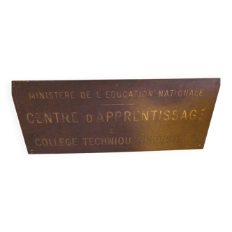 Plaque entièrement en cuivre du Ministère de l'Education Nationale 1950