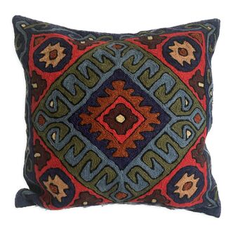 Ethnic wool cushion cover embroidered by hand 40x40 cm