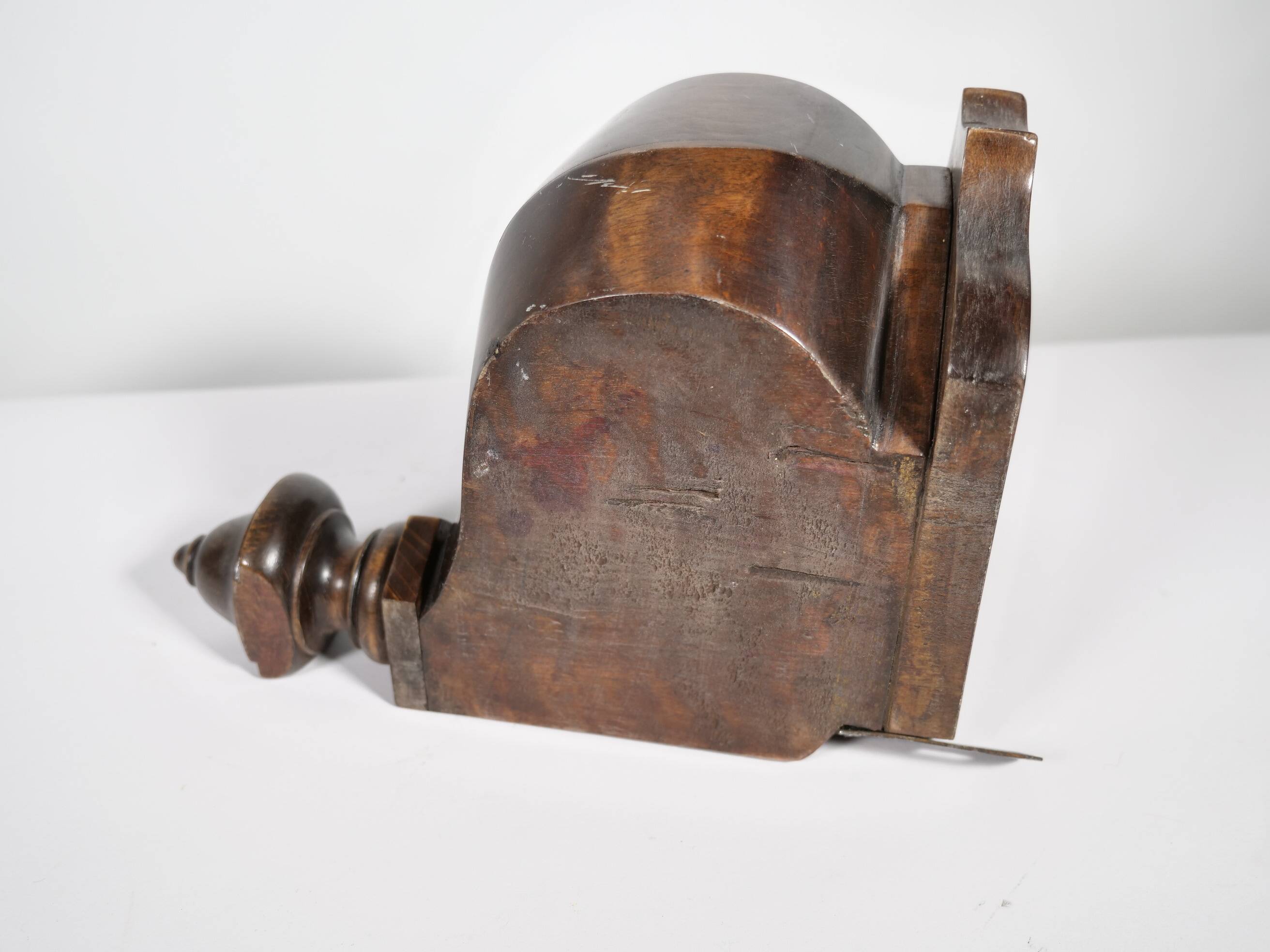 Antique Baroque Corner Shelf – Solid Walnut, 1900