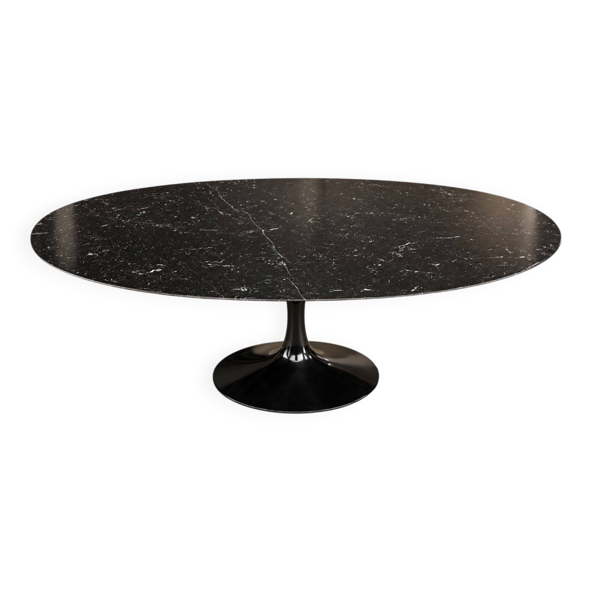 Eero SAARINEN for KNOLL Oval Table "Tulip" Marquina Marble
