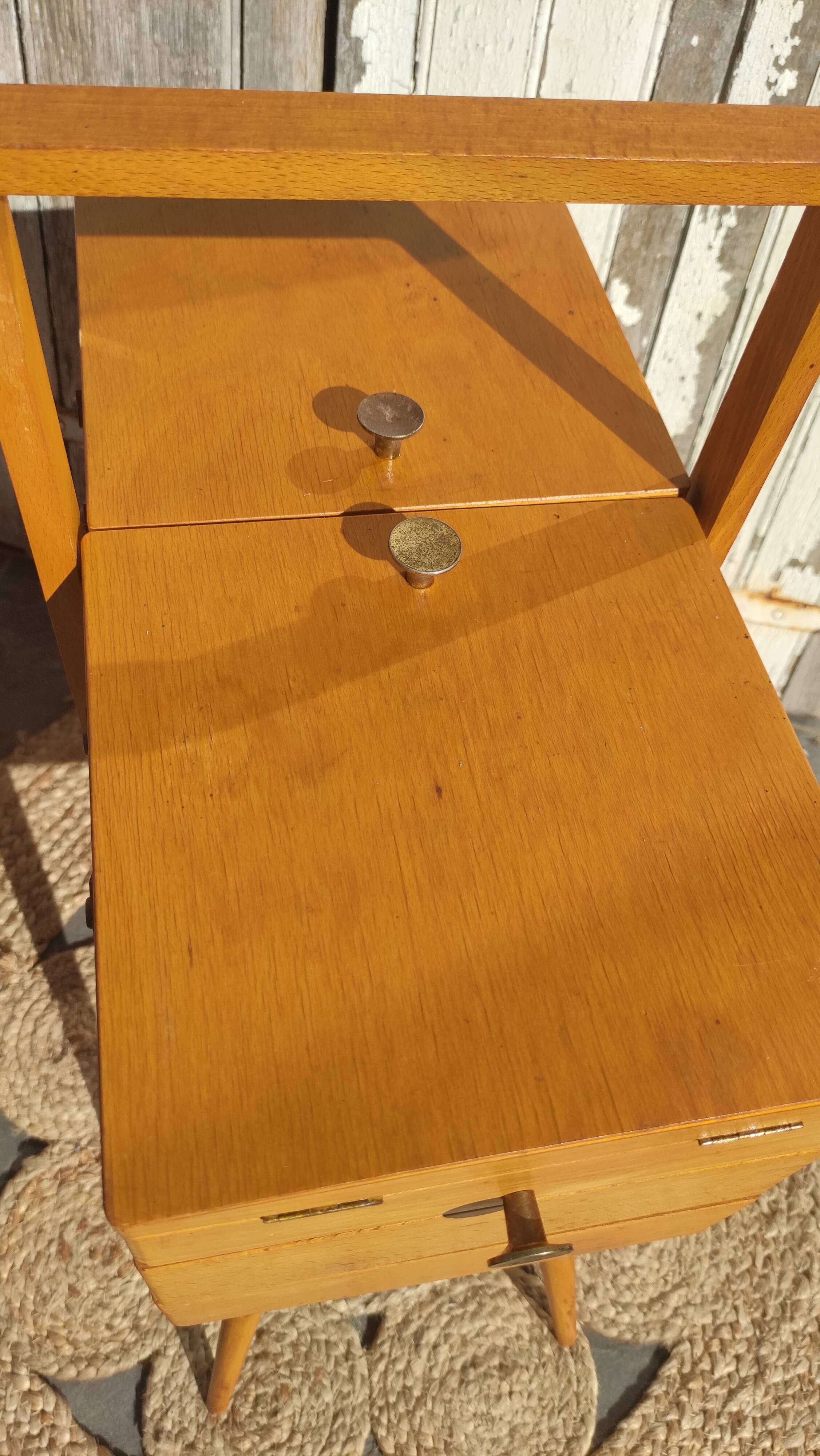 Vintage worker compass feet from the 50s