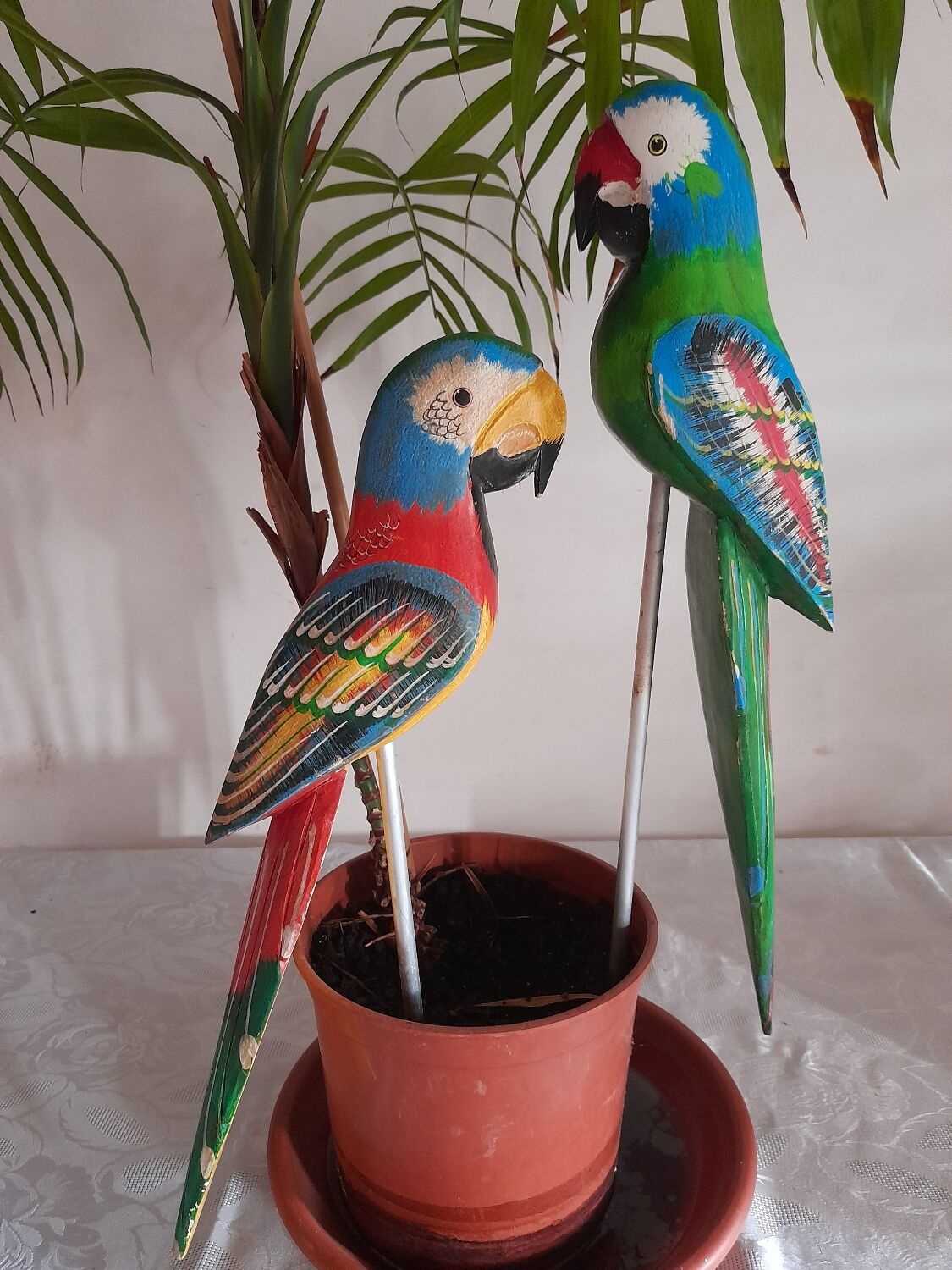 Hand-painted wooden sculpture parrot Vintage exotic macaw