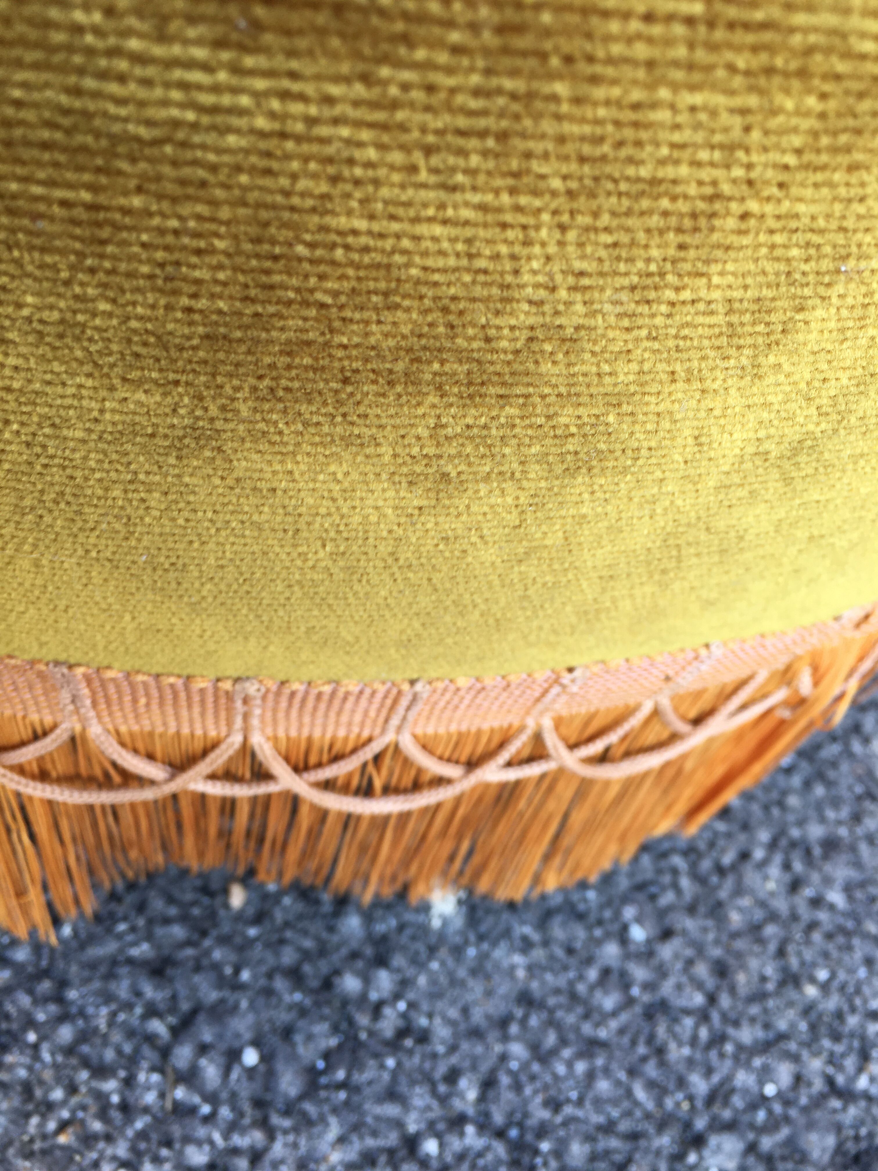 Vintage toad chair velvet gold